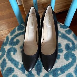 Cole Haan Go-To Wedge Pump. Black nubuck leather. Size 9.5, fits like a 9. EUC.